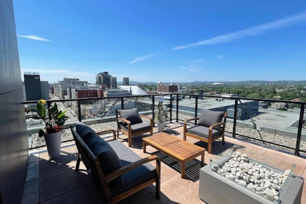 Condo Chic, Centre-Ville Piscine, Terrasse, Gym Quebec City Exterior photo